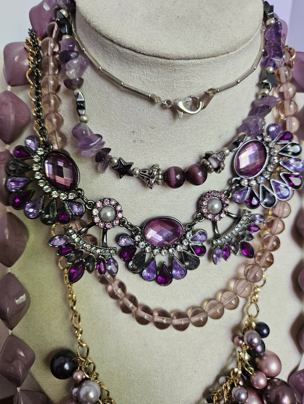 Large Purple Estate Jewelry Lot Vintage To Modern Assorted Wearable Violet - Picture 14 of 15
